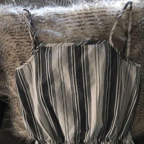 Romper  - Picture 2 of 5